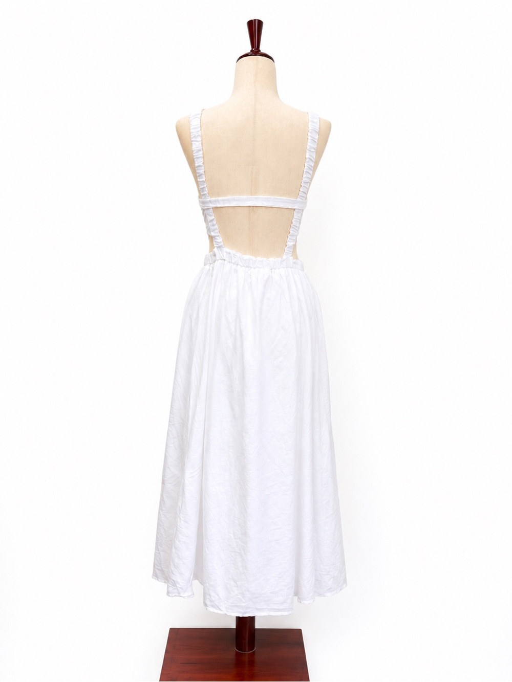 Petal + Pup Aubrey White Linen Blend Cutout Open Back Midi Dress 4 - Picture 4 of 9